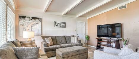 House (3 Bedrooms) | Front of property