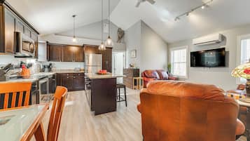 Rumah (2 Bedrooms) | Interior