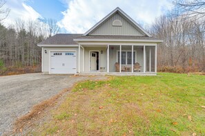 House (2 Bedrooms) | Front of property