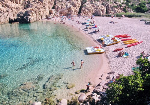 Residence with pool in Costa Paradiso