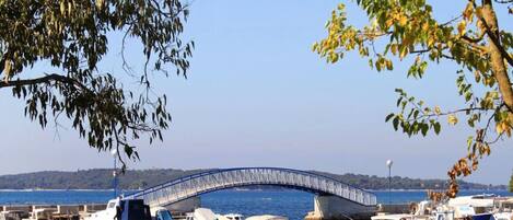 Apartment, 1 Schlafzimmer, Terrasse, Gartenblick | Blick von der Unterkunft