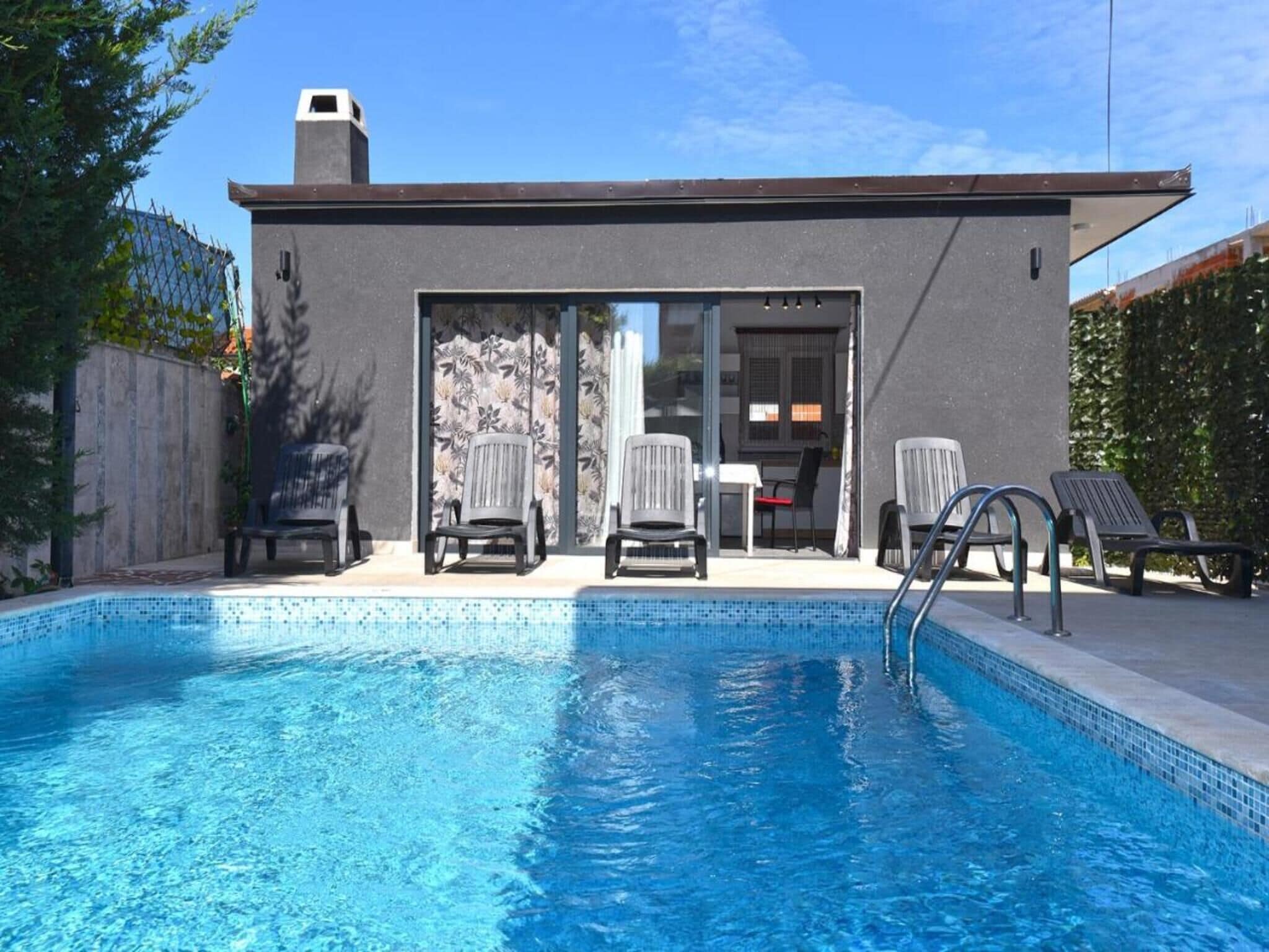 Apartment, 1 Schlafzimmer, Terrasse, Gartenblick | Pool | Außenpool