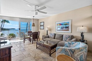 Smart-TV, DVD-Player