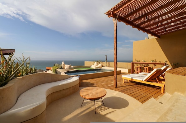 4 bedrooms, Internet - w Amazing House w Great View in Los Organos (Los Organos)