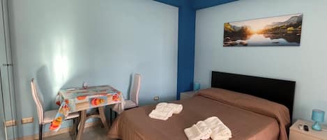 Comfort Townhome, 2 Bedrooms, Sea View