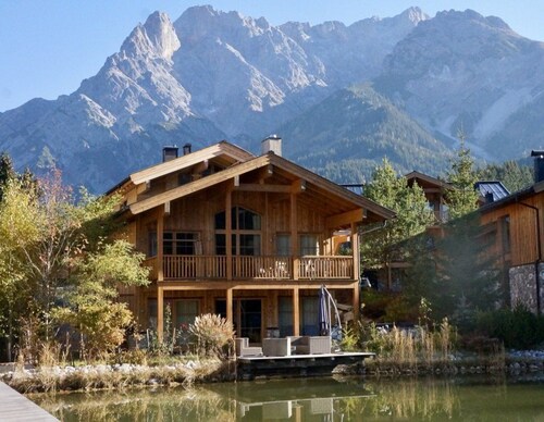 Luxury accommodation and breathtaking nature in perfect alpine harmony