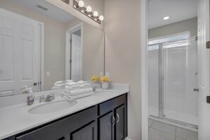 Shower, hair dryer, towels - Spacious villa near Disney w/ game room & pool (Kissimmee)