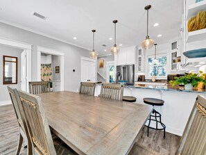Dining - Snapper Paradise - Complimentary Golf Cart, Walk to the beach (Santa Rosa Beach)