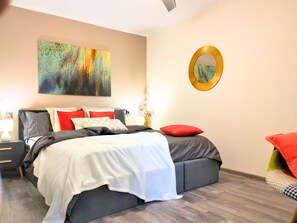 1 bedroom, iron/ironing board, travel cot, WiFi