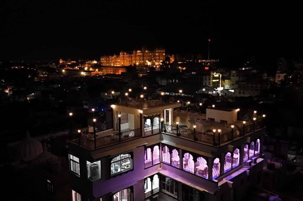 Udaipur View Guest House & Restaurant