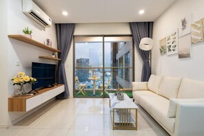 Living area - Brilliant Luxury View City (Ho Chi Minh City)