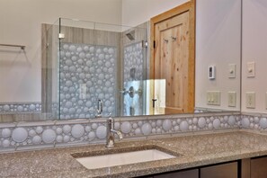 Ferienhaus, 4 Schlafzimmer | Badezimmer