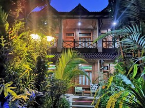 Exterior - Ary's Hotel Yogyakarta (Yogyakarta)