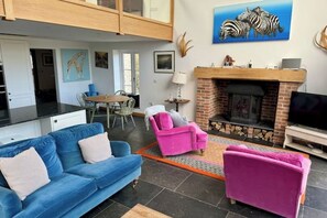 Living area - By Nature’s Way
(Mere)