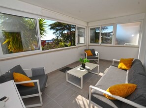 Lägenhet (Two Bedroom Apartment with Loggia) | Lounge
