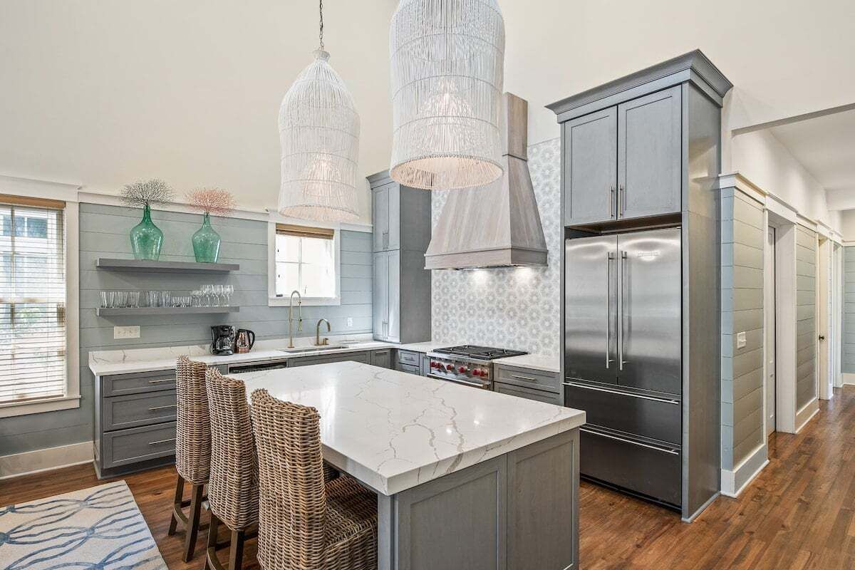 冰箱、微波炉、烤箱、炉灶