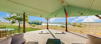 Modern Farm House 2B 2B KING Bed