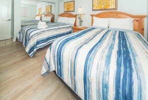 2 室のベッドルーム、アイロン / アイロン台、WiFi (無料)、ベッドシーツ