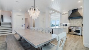 Fridge, microwave, oven, dishwasher - Azzurro Moon|Private Deeded Beach|Gulf Front Villa with Private Rooftop Pool (Seagrove Beach)