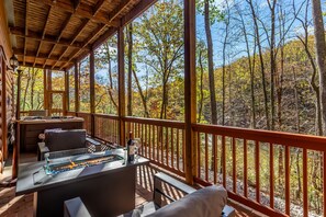 Tina de hidromasaje al aire libre