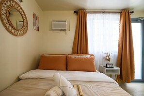 1 chambre, bureau, fer et planche à repasser, accès au Wi-Fi (inclus)