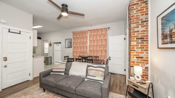 Televisión y oficina