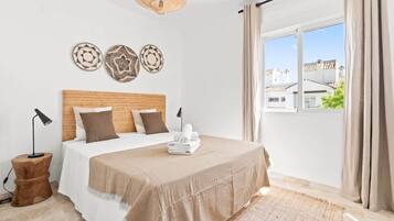 3 dormitorios, tabla de planchar con plancha, wifi y ropa de cama