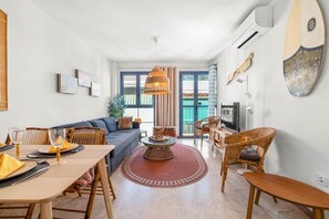 Dining - RDR451 - Fab Marbella centre with rooftop terrace (Marbella)