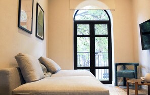 55-inch Smart TV with digital channels