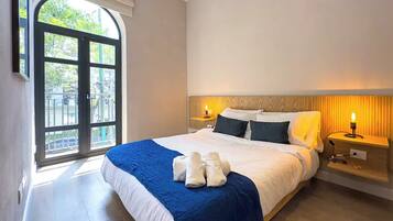 1 bedroom, in-room safe, individually decorated, individually furnished