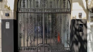 Entrada de la propiedad