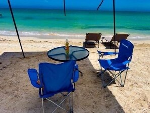 Beach - House 2 blocks from the beach for 20 people ready for your meetings. (Chelem)