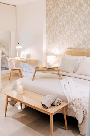 1 bedroom, desk, free WiFi