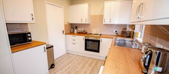 Cosy 4-bedroom home in Glenboig, near Glasgow