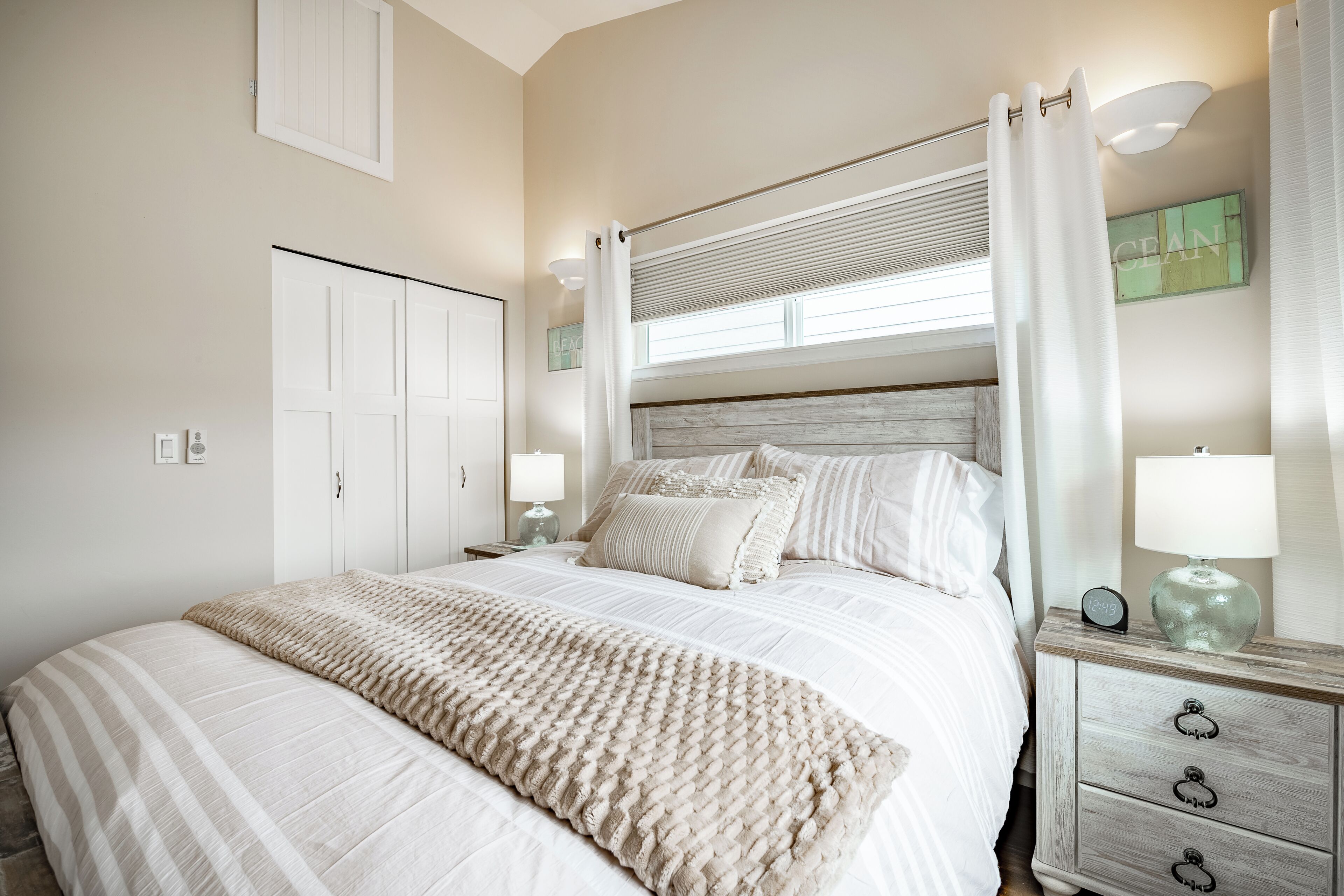 1 chambre, fer et planche à repasser, Wi-Fi, draps fournis