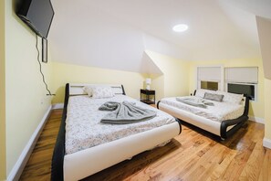 5 bedrooms, iron/ironing board, free WiFi, bed sheets - 14/2-SPRING GETAWAY EARLY BIRD 10% Spacious 5-bedroom apartment in Milton (Milton)