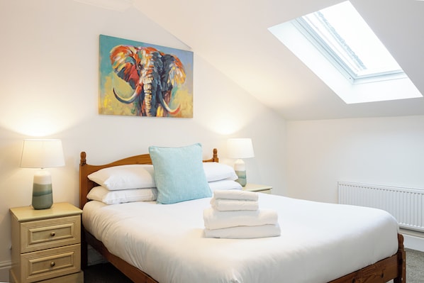 2 Schlafzimmer, Bügeleisen/Bügelbrett, WLAN, Bettwäsche