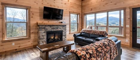 Smart-TV, Kamin, Videospiele