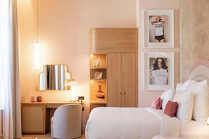 Suite Exécutive Héritage (lit double) | In-room safe, desk, iron/ironing board, free WiFi - Les Bains De Spa (Spa)