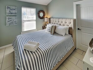 3 Schlafzimmer, Bügeleisen/Bügelbrett, Internetzugang, Bettwäsche