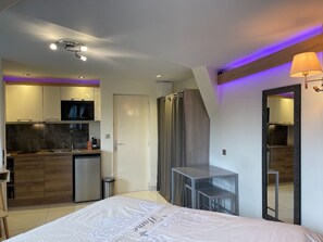 1 Schlafzimmer, Bügeleisen/Bügelbrett, WLAN, Bettwäsche