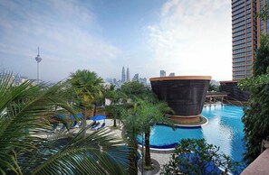 Pool - TAHEEENS SUITE at BERJAYA TIMES SQUARE (Kuala Lumpur)