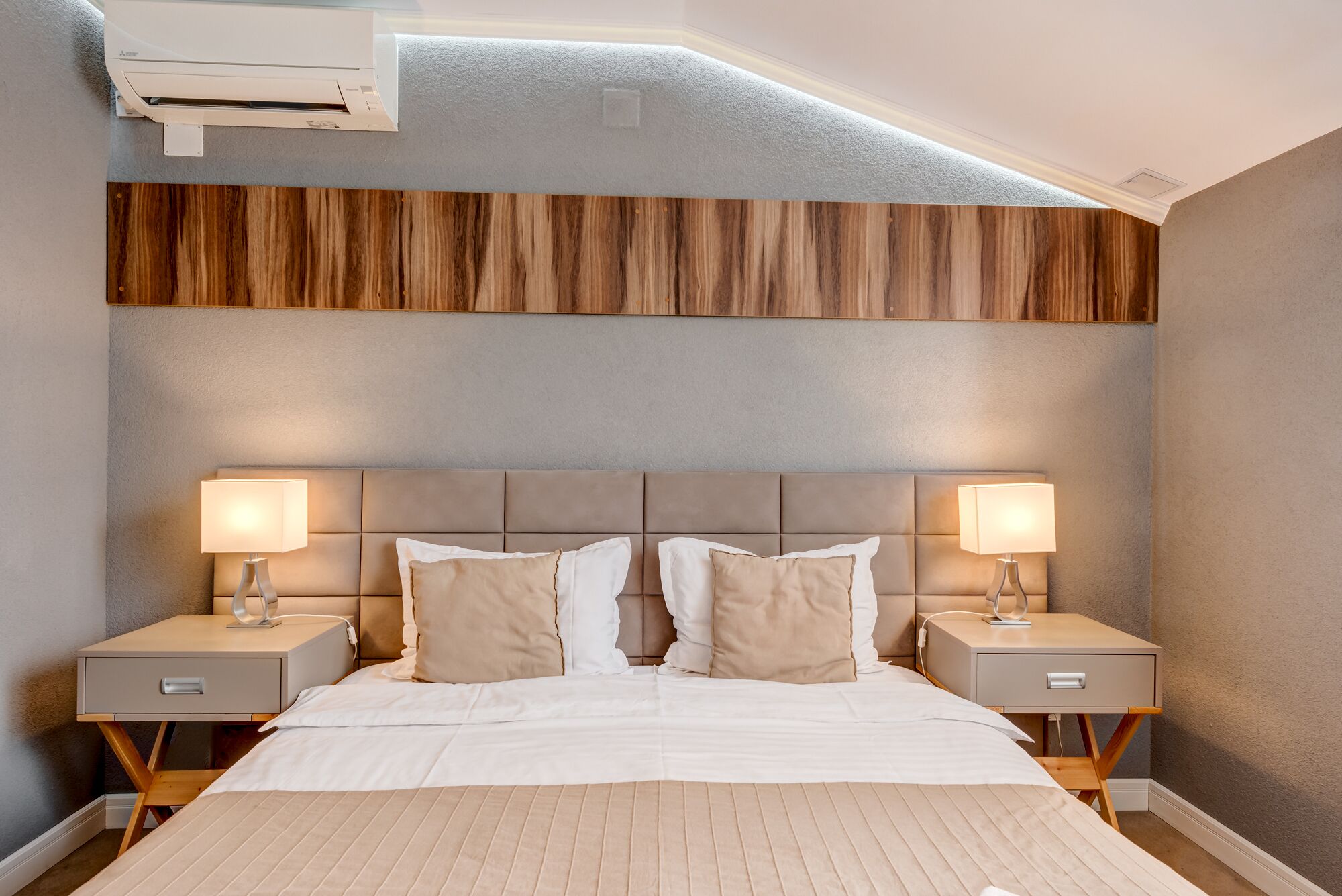Deluxe Double Room | Free WiFi