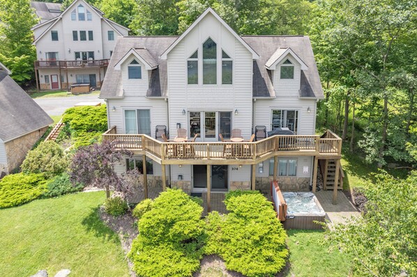 Exterior - New! Scenic Lake Escape Minutes from the Slopes (Oakland)