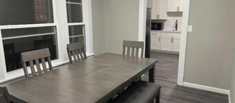 Shaker Ohio contemporary home!

