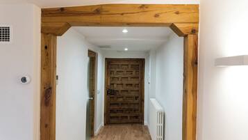 Loft | 1 dormitori, escriptori, planxa i posts de planxar i wifi gratuïta