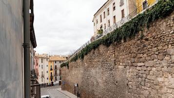 Loft, balcó, vistes a la ciutat | Vista des de l'habitació