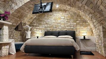 1 chambre, fer et planche à repasser, Wi-Fi gratuit, draps fournis