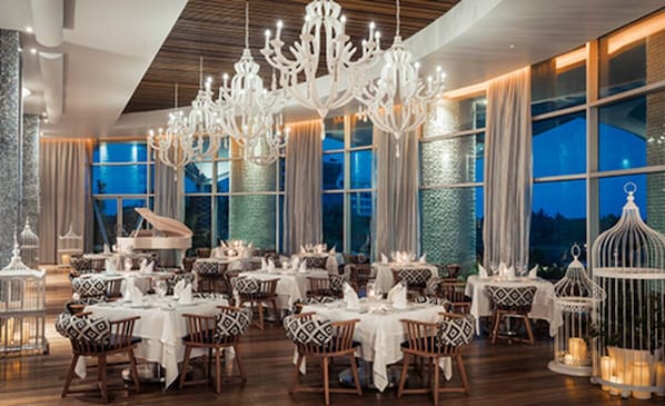 Banquet hall