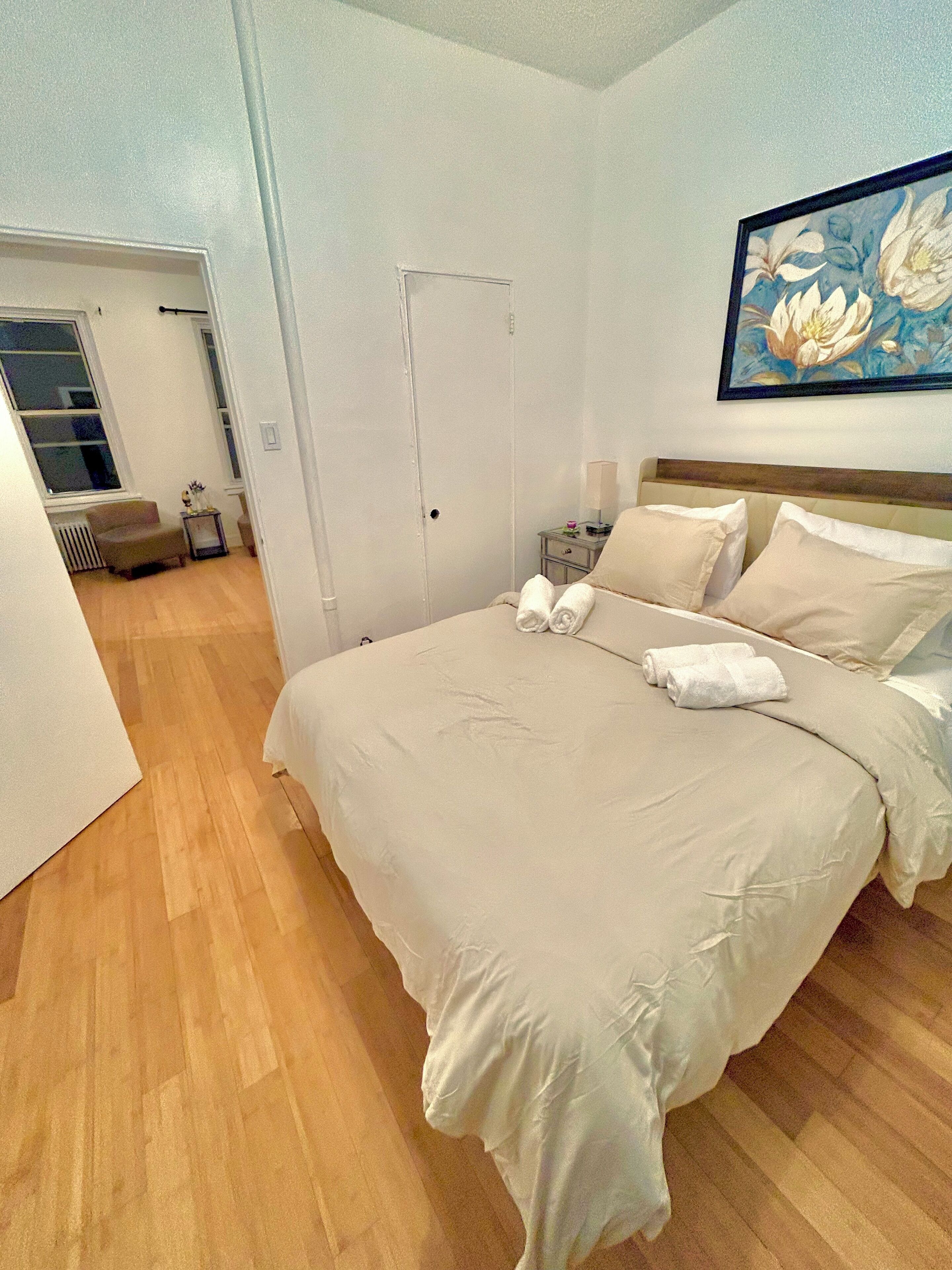 1 chambre, fer et planche à repasser, Wi-Fi gratuit, draps fournis